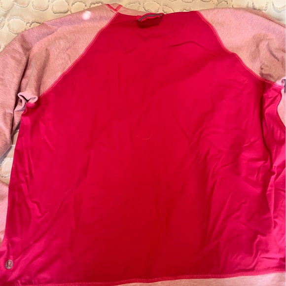 Lululemon two toned hot pink pullover- size 6 - Picture 2 of 2